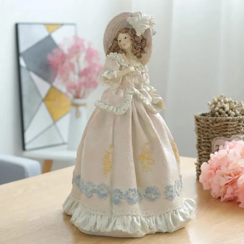 European Victorian Girl Beauty - Nutcracker Figurine ulasan dan harga