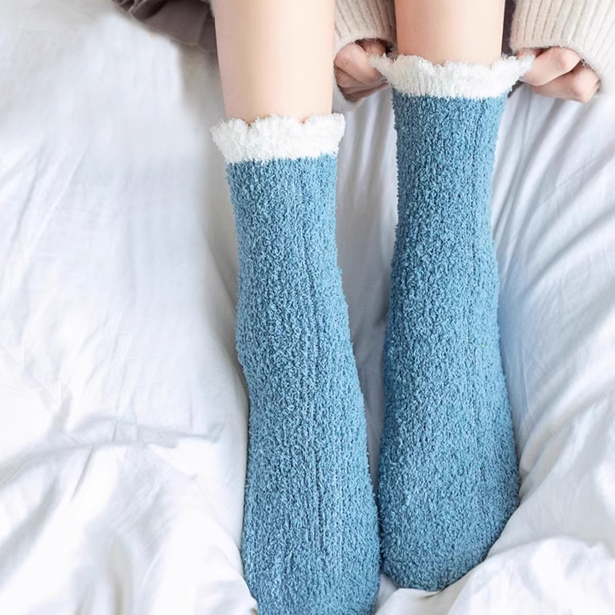 6/12 Pairs of Fuzzy Socks Soft - Christmas Stocking Hanging ulasan dan harga